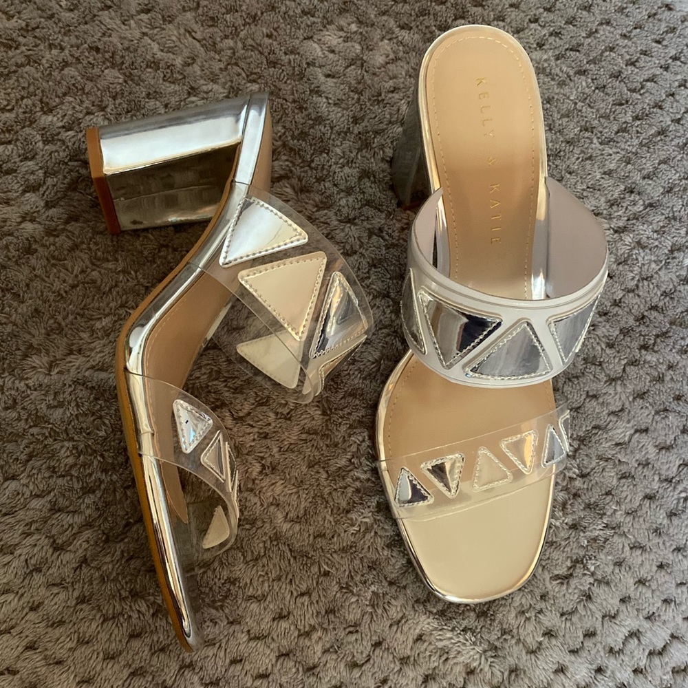 Kelly & Katie Veronia Sandal